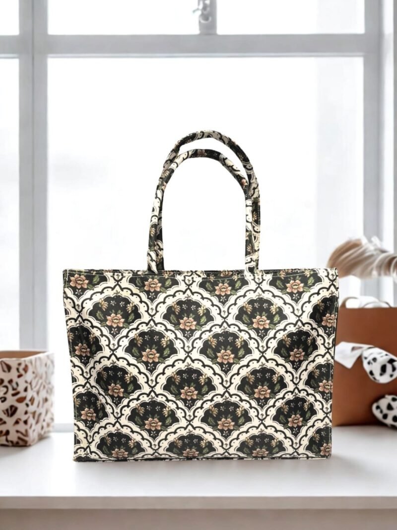Classic Vintage Floral Tote Bag – Stylish & Spacious Fabric Shoulder Bag for Everyday Use