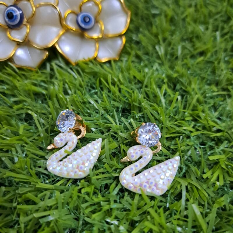 Beautiful Swan Stud Earrings - White