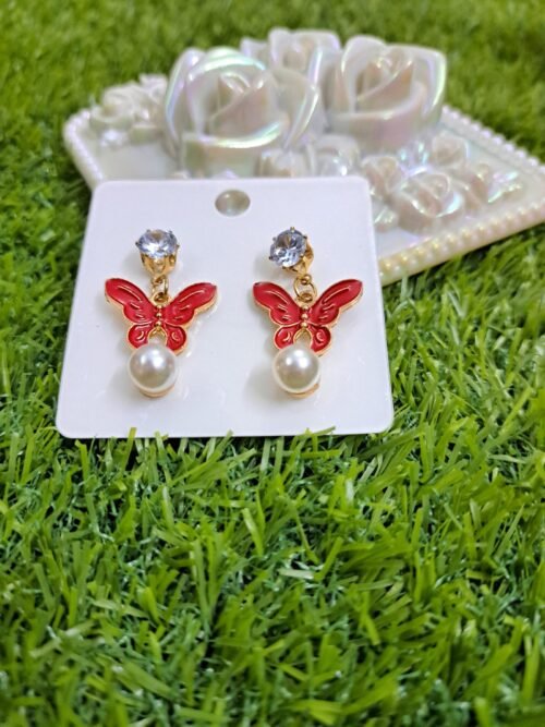 Elegant Butterfly Stud Earrings - Pink