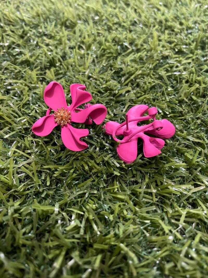 Hibiscus Flower Stud Earrings - Pink