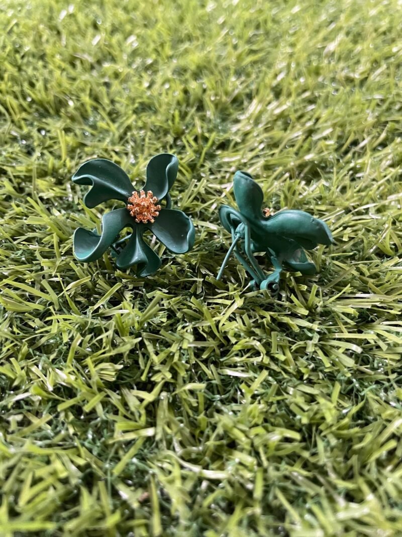Hibiscus Flower Stud Earrings - Sea Green