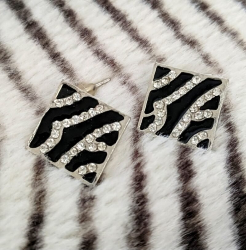 Trendy Zebra Print Earring Hot Selling Antique Studs